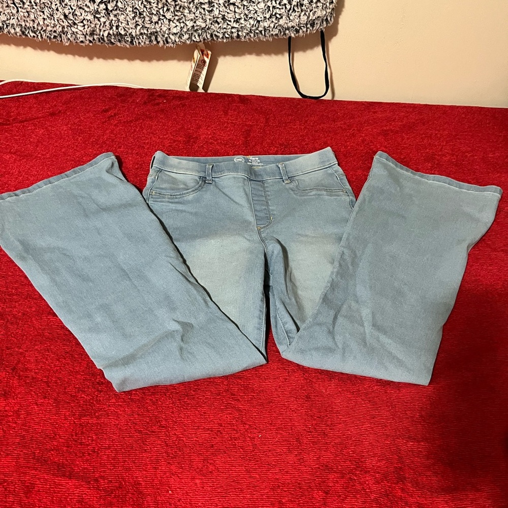 Wonder Nation Kids Light Blue Jeans